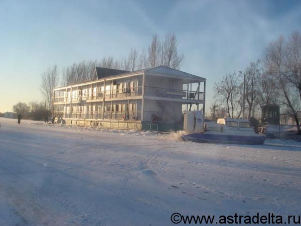 Рыболовно-охотничья база «Золотой Лотос»